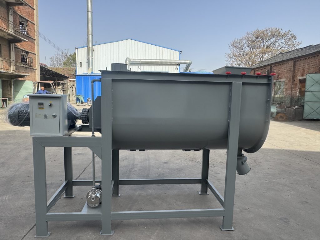 Why the New Type Horizontal Mixer Is Popular? - Feed Processing Machine（images 2）