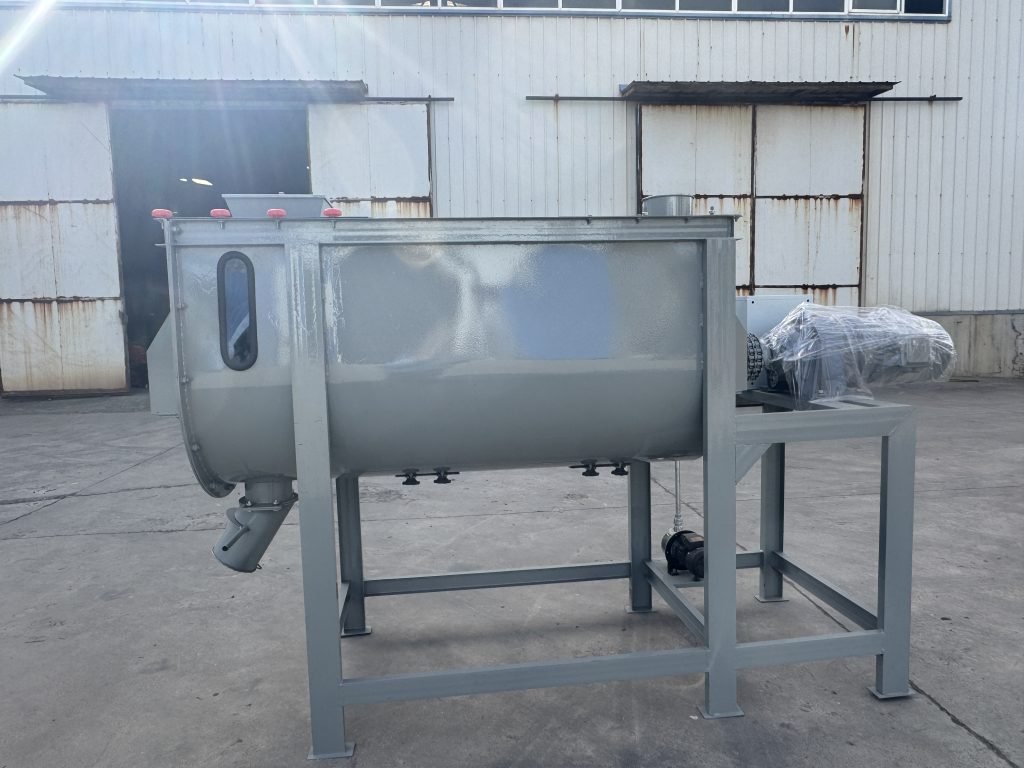 Why the New Type Horizontal Mixer Is Popular? - Agricultural Machinery（images 3）